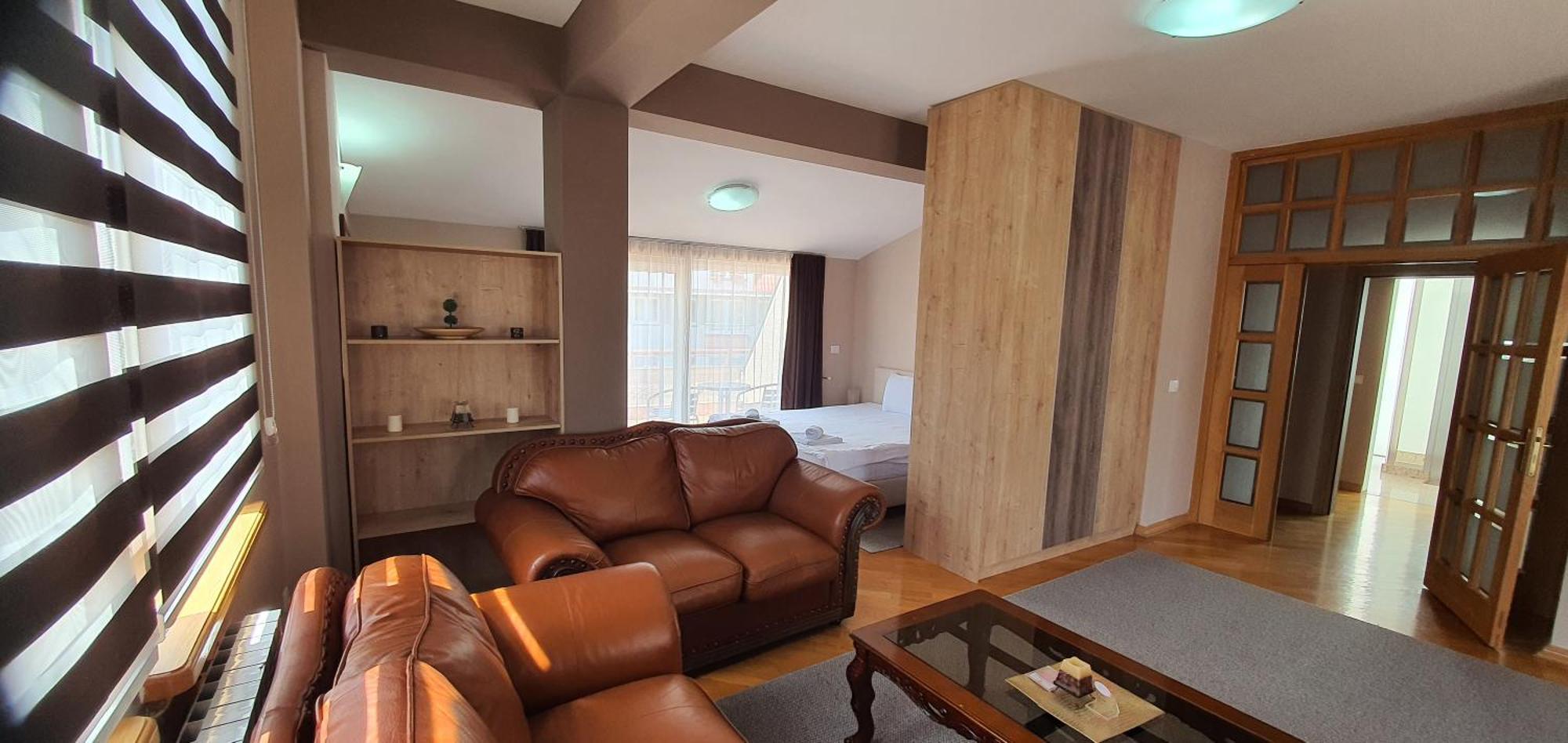 Premier Aparthotel